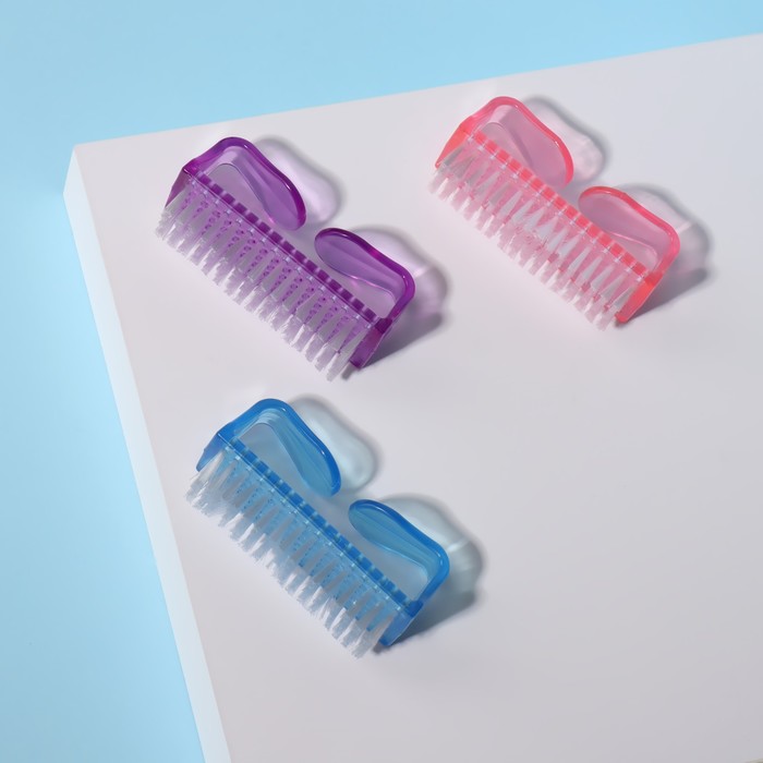 Щётка для маникюра/педикюра «Stay beautiful», 8 × 2,5 см, в PVC - чехле, цвет МИКС 25504