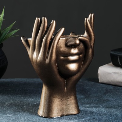 Декоративное кашпо для цветов «Мечты в руках», 380 мл, 20.5×13.5×13 см, гипс, цвет бронза