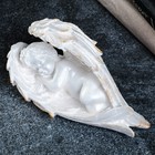 Фигура "Ангел спящий в крыльях" перламутровый, 14х12х6см - Фото 3