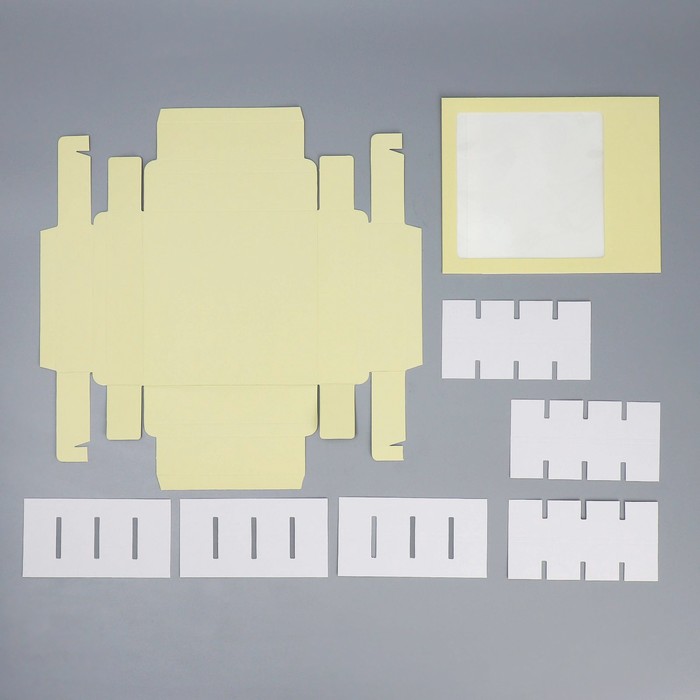 Коробка под 16 конфет с ячейками «Жёлтая» 17,7 х 17,7 х 3,8 см 7434744