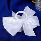 Бант для волос на резинке «Школьница», цветок бусина полосы, 12×8 см, белый - фото 119323597