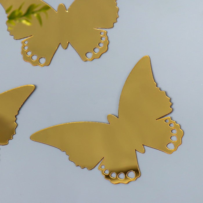 Наклейка интерьерная зеркальная "Бабочка ажурная" набор 3 шт золото 11х7,5 см - фото 1900039455