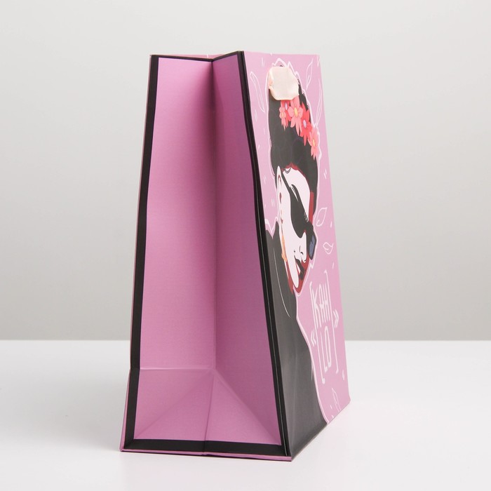 Пакет подарочный ламинированный вертикальный, упаковка, «Фрида», MS 18 х 23 х 10 см - фото 1885290729
