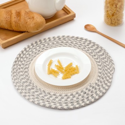 Салфетка на стол декоративная «Доляна», 35×35 см, 100% хлопок, бежево-серая