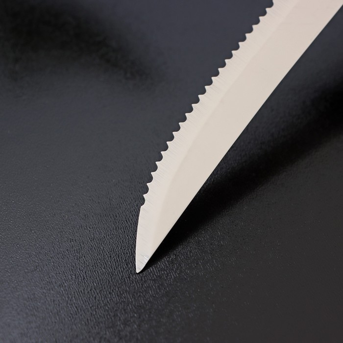 Нож для мяса Доляна «Грайм», зубчатое лезвие 11,5 см, цвет чёрный - фото 1907361202