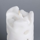 Свеча-цилиндр "Ажурная", 6х15 см, белая с поталью - Фото 3