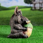 Садовая фигура из полистоуна «Кабан с жёлудем», 22×15×28 см - Фото 2