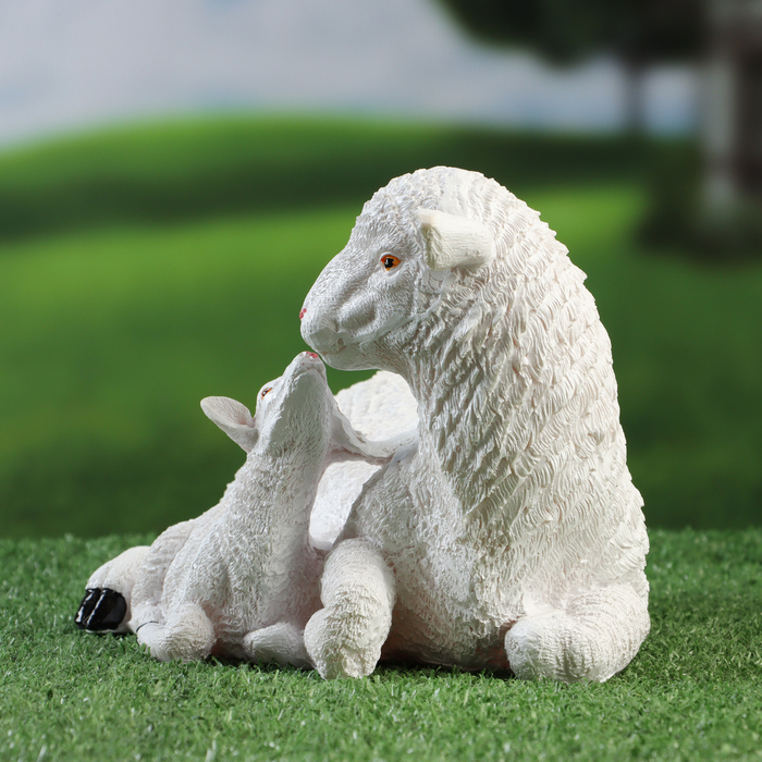 Садовая фигура "Овца с овечкой" 24х17х16см - фото 1926342846
