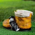 Фигурное кашпо "Ботинок с щенками" 25х18х15см - Фото 4
