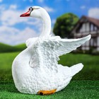 Садовая фигура "Лебедь с крыльями" 41х36х37см - Фото 3