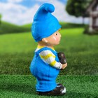 Садовая фигура "Мальчик с лейкой" 33х13х12см - Фото 2