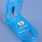 Таблетница с таблеторезкой, 8,5 × 4 × 2 см, 1 секция, цвет МИКС - фото 9232492