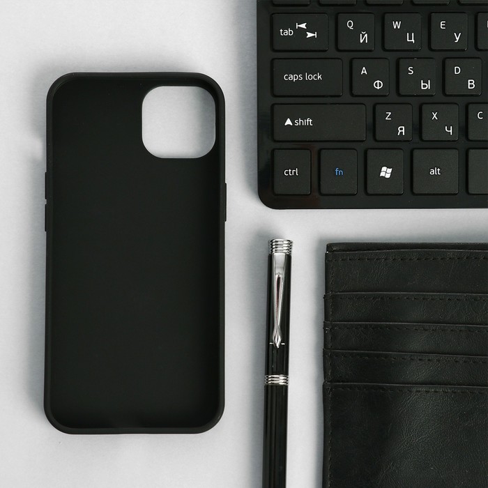 Чехол Krutoff, для Apple iPhone 13, Soft Case, начальник, черный - фото 51775705 Чехол Krutoff, для Apple iPhone 13, Soft Case, начальник, черный - фото 51775705