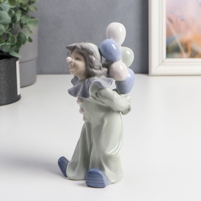 Фигурка керамика «Клоун с воздушными шариками», цветной, 17×7×7.5 см