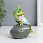 Сувенир полистоун "Лягушата на камнях в соломенных шляпках" набор 2 шт 10х5,5х7,5 см - фото 805266891