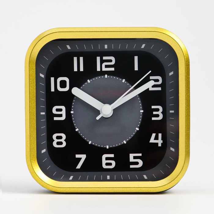 Часы - будильник настольные "Классика", дискретный ход, 9.5 х 9.5 см, АА - Фото 1