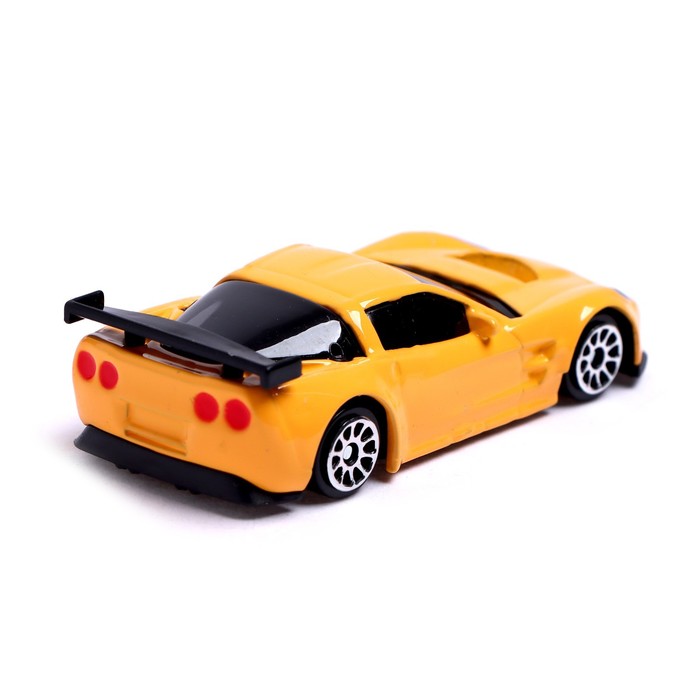 Машина металлическая CHEVROLET CORVETTE C6-R, 1:64, цвет жёлтый - фото 1905920871