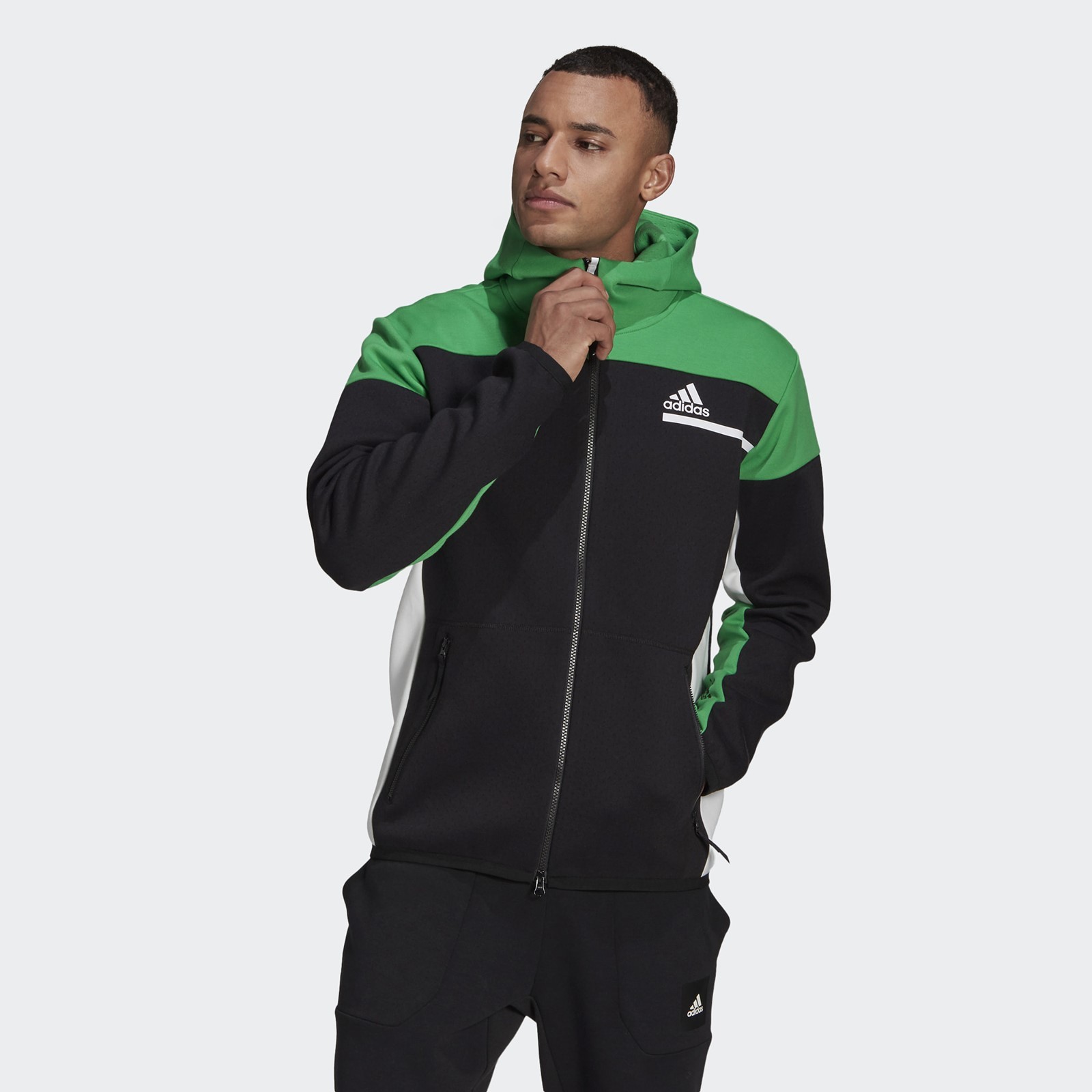 Adidas Sportswear Z.N.E. Full Zip Hoodie M EUR GN6832 7685932 11 360.00 SIMA LAND.RU