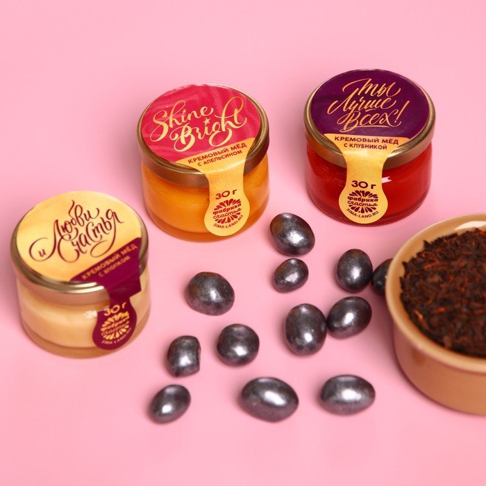 Набор «8 марта»: крем-мёд 30 г. х 3 шт., чай чёрный 20 г., орехи в шоколаде 100 г. - фото 1900052869