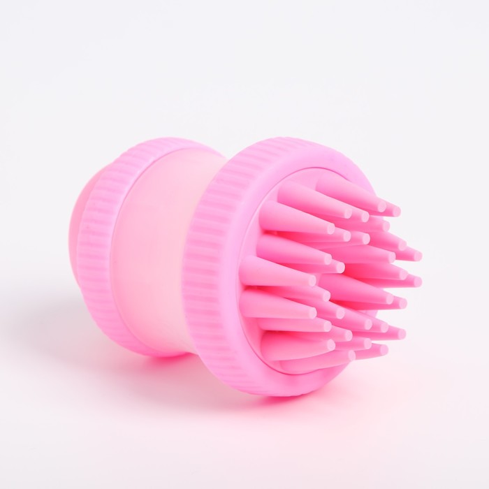Щётка для мытья и массажа животных, с емкостью для шампуня, розовая