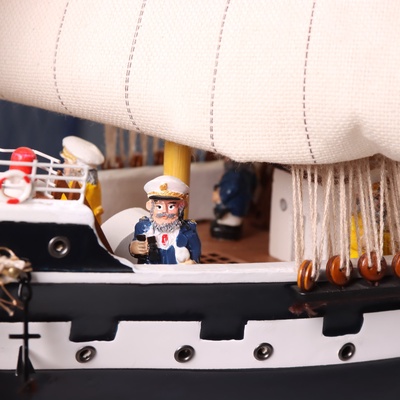 Сувенирная модель корабля «Крузенштерн», 100×20×63см