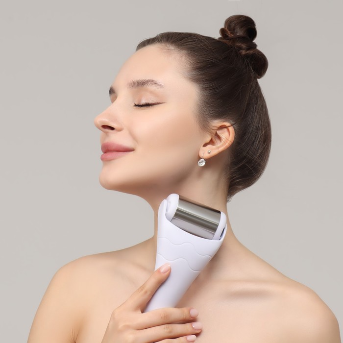 Ледяной роллер, универсальный, 19 × 8,3 см, цвет белый 26145