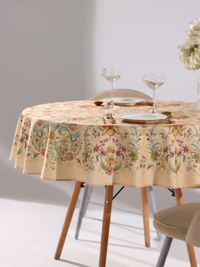 Скатерть «Этель» Floral pattern, d=152 см, 100% хлопок с ГМВО, саржа 190 г/м²