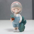 Фигурка полистоун «Малышка с пузырём и кактусами», 10×4×6 см, МИКС - фото 44359556