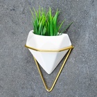 Кашпо настенное с металлическим креплением, 100 мл, керамика, белое 7350155