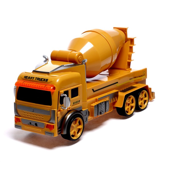 Робот радиоуправляемый «Грузовик», трансформируется, работает от аккумулятора, цвета МИКС 52953