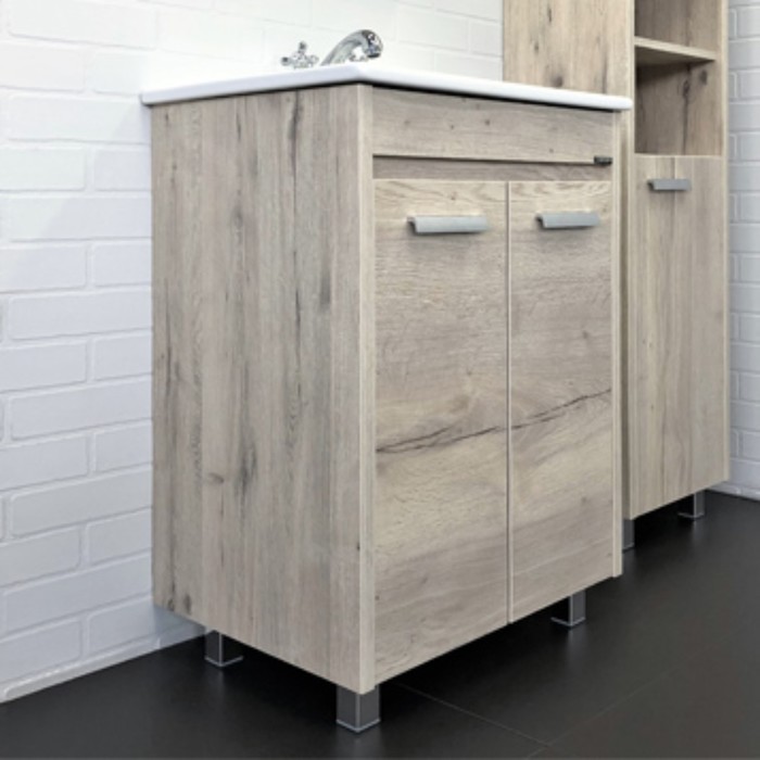 Тумба-умывальник COMFORTY «Марио-60» цвет дуб дымчатый, с раковиной Quadro 60 - Фото 1