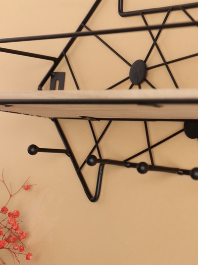 Вешалка настенная с полкой "Стрелка", с подсветкой, 5 крючков, черная