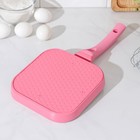 Сковорода-оладница «Звери», 18×18 см, пластиковая ручка, антипригарное покрытие, цвет розовый - Фото 3