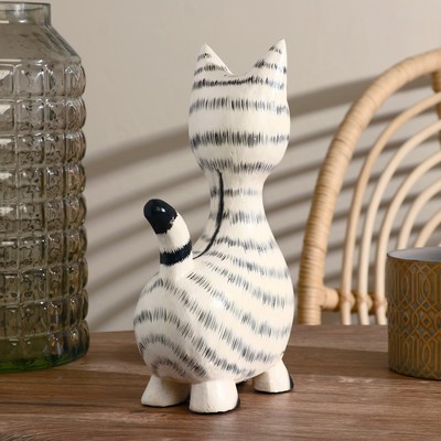 Сувенир «Кошечка», 15×25×8 см, дерево