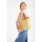 Сумка-шопер женская на молнии, размер 47×12×31 см, однотонная, бежевая - фото 24693806