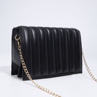 Сумка-мессенджер на клапане, длинный ремень, цвет чёрный - фото 39057298