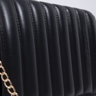 Сумка-мессенджер на клапане, длинный ремень, цвет чёрный - фото 39057300