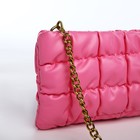 Сумка-клатч женская на молнии, на цепочке, с золотистой фурнитурой, розовая - Фото 7