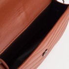 Сумка-мессенджер на клапане, длинная цепь, цвет коричневый 7486299