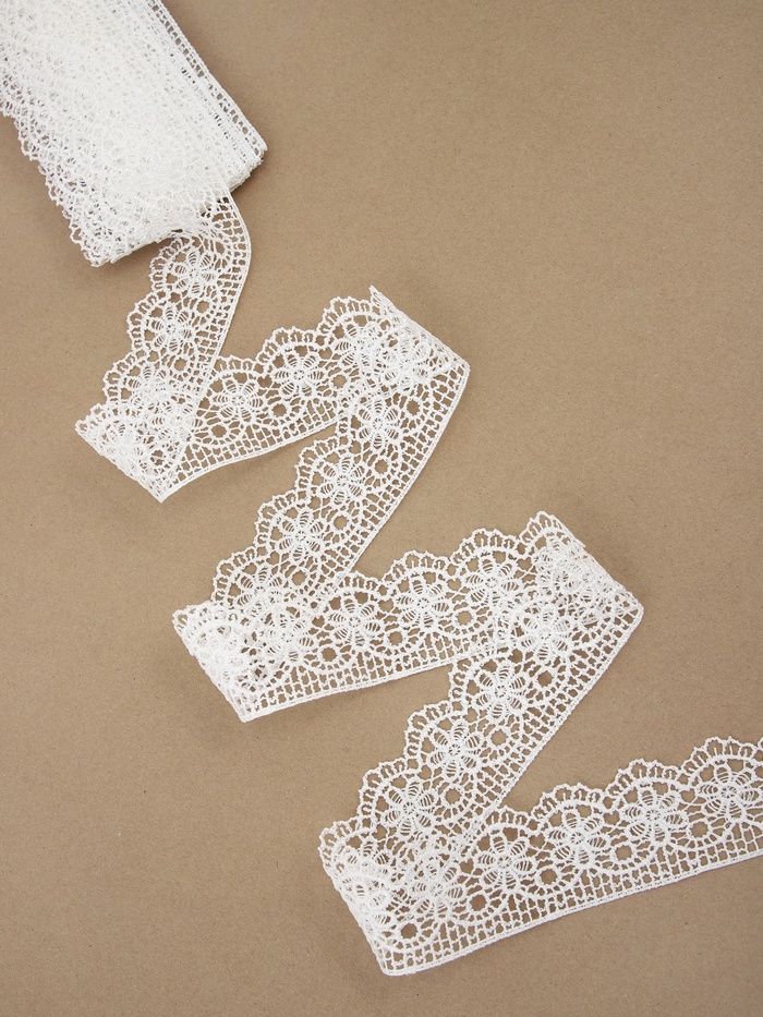 Кружево гипюровое, 45 мм, 6.8±0.5 м, цвет белый