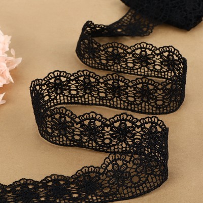 Кружево гипюровое, 45 мм × 6.8 ± 0.5 м, цвет чёрный