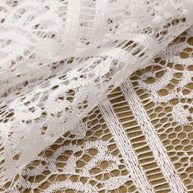 Кружево реснички, 105 мм × 9 ± 0,5 м, в бобине 3 шт по 3 м, цвет белый