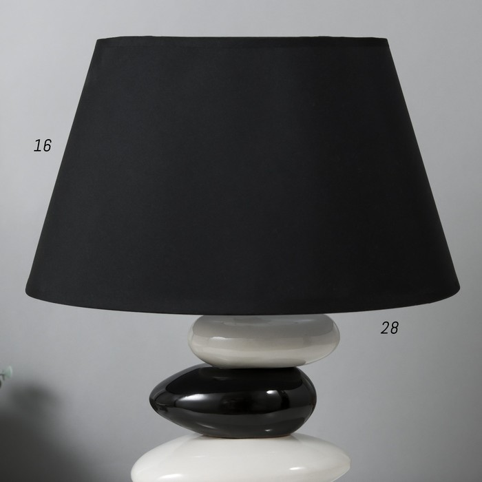 Настольная лампа 16874/1BK+WT E14 40Вт черно-белый 29х22х38 см RISALUX - фото 1907383524