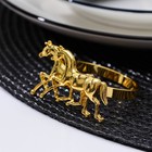 Кольцо для салфетки Nature Лошадь, 4,5×4,5×4,3 см, цвет золотой - фото 9589595