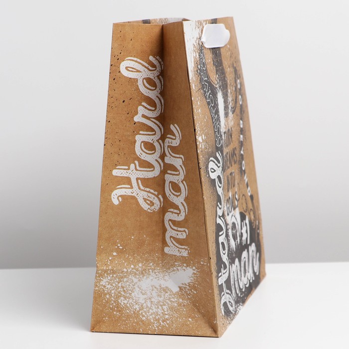 Пакет крафтовый вертикальный «Hard man», ML 23 × 27 × 11.5 см 7303821