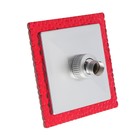 Лейка стационарная, квадратная Z0151, 15 х15 см, 1 режим, пластик, цвет красный/хром - фото 806583575