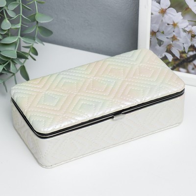 Шкатулка для украшений «Узор из ромбов. Белый перламутр», с зеркалом, искусственная кожа, 6×9.8×18.5 см