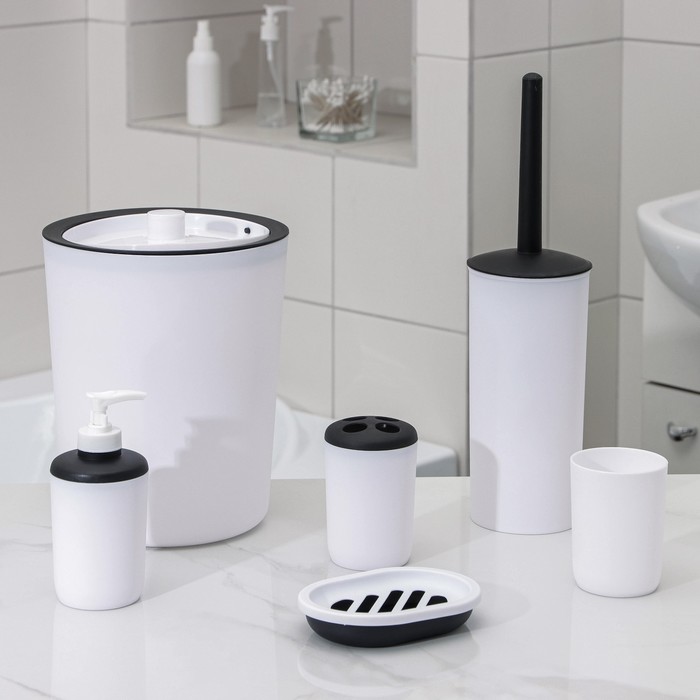 Набор для ванной «Лайт», 6 предметов (мыльница, дозатор, 2 стакана, ёршик, ведро), цвет белый - фото 1883841121