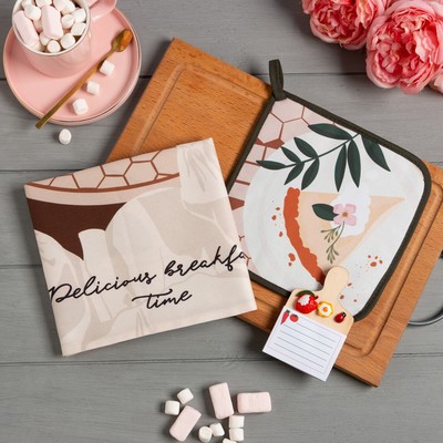 Набор подарочный «Десерт» полотенце 40×73 см, прихватка 19×19 см, магнит 11×7 см