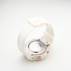 Часы наручные электронные, белые 7410713